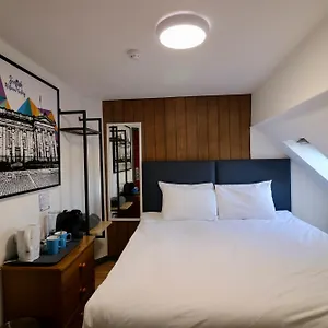 Albergue St Christopher's - Original, Edimburgo